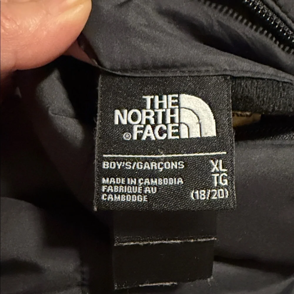 The North Face Boys Puffer Never stop exploring Jacket Reversible Sherpa XLarge